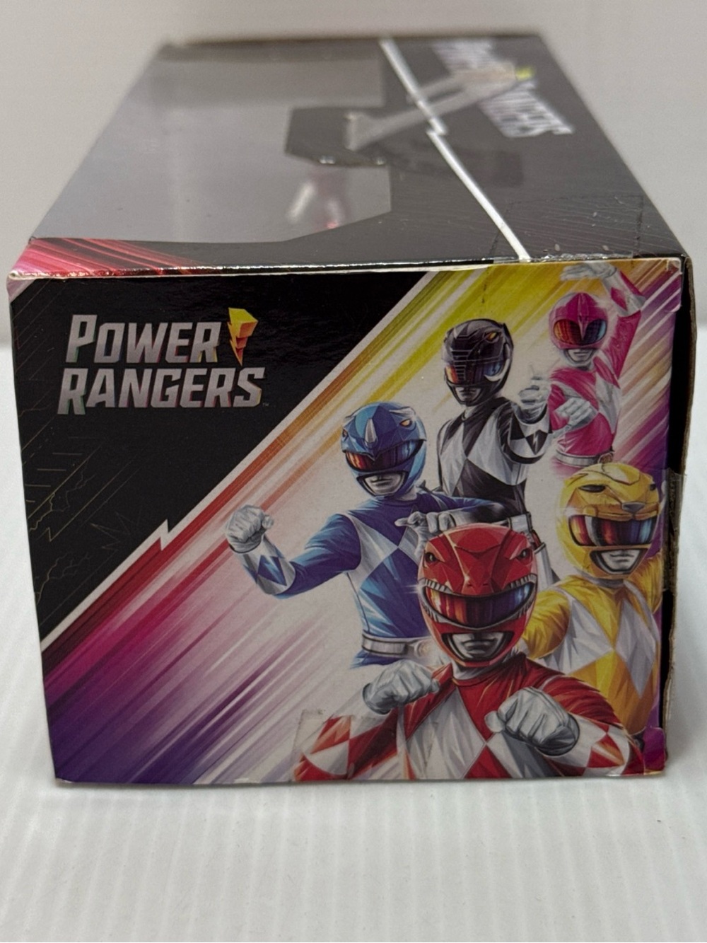 Power Ranger Red Ranger with Red 1967 Toyota 2000GT Toy Set - Picture 12 of 15